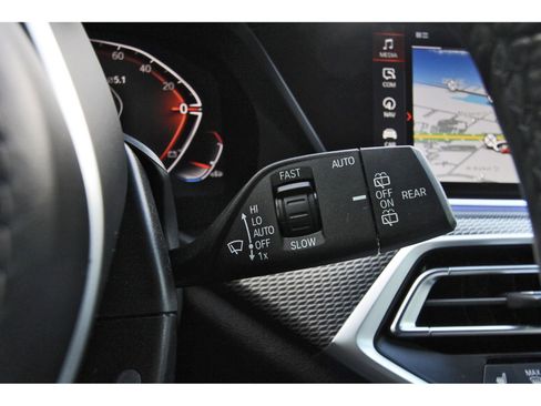 Used 2023 BMW X5 xDrive40i w/ M Sport Package image 21