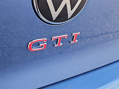 New 2026 Volkswagen GTI SE image 6