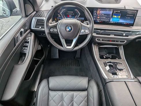 Used 2025 BMW X5 xDrive40i w/ Climate Comfort Package AWD/4WD image 19