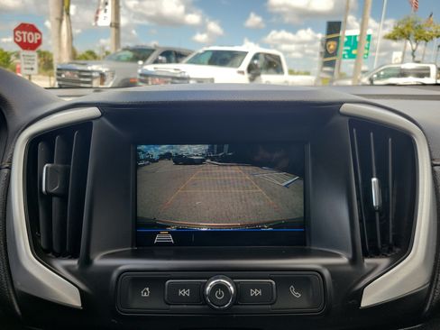 Used 2018 GMC Terrain SLE FWD image 10