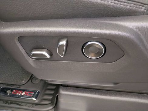 Used 2026 GMC Sierra 1500 Denali AWD/4WD image 22