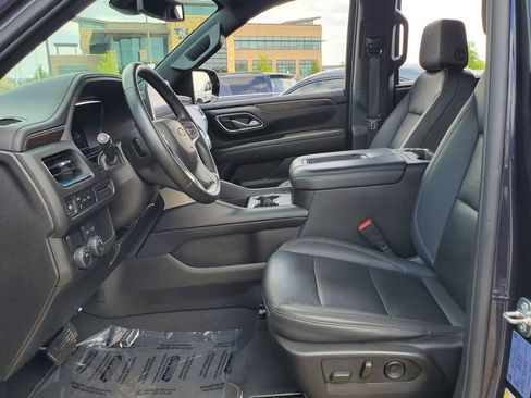 Used 2024 Chevrolet Tahoe LT RWD image 10