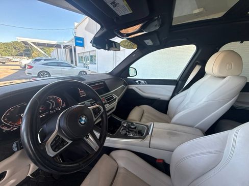 Used 2022 BMW X5 sDrive40i w/ M Sport Package RWD image 25