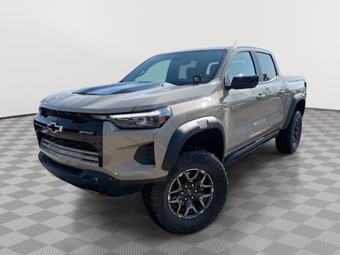 Used 2024 Chevrolet Colorado ZR2 w/ Technology Package image 1