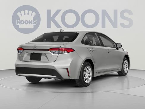 Used 2022 Toyota Corolla LE FWD image 5