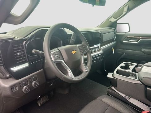 New 2026 Chevrolet Silverado 1500 LT image 9