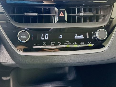 Used 2026 Toyota Corolla LE FWD image 16