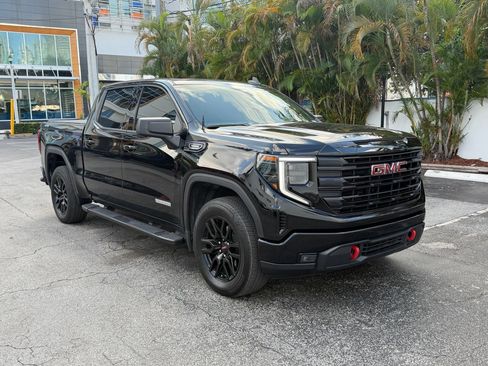 Used 2026 GMC Sierra 1500 Elevation AWD/4WD image 8