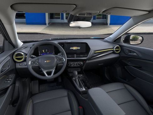 New 2025 Chevrolet Trax ACTIV w/ Driver Confidence Package image 15