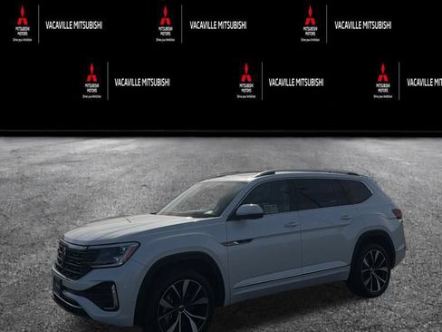 Used 2024 Volkswagen Atlas SEL Premium R-Line AWD/4WD image 6