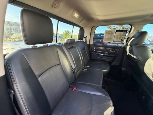 Used 2016 RAM 1500 Laramie w/ Convenience Group AWD/4WD image 13