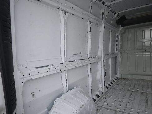 Used 2024 RAM ProMaster 2500 FWD image 24