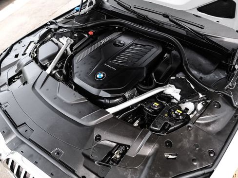 Used 2020 BMW 740i w/ Premium Package RWD image 65