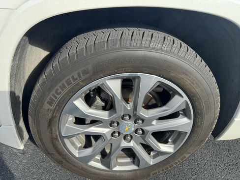 Used 2018 Chevrolet Traverse Premier image 5