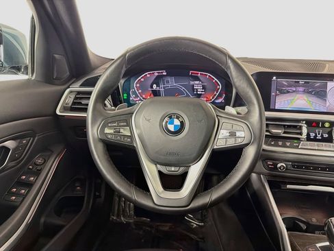 Used 2020 BMW 330i xDrive Sedan w/ Premium Package AWD/4WD image 23