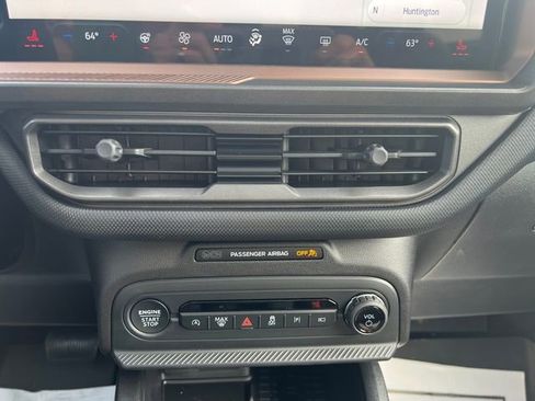 New 2025 Ford Bronco Sport Outer Banks w/ Outer Banks Tech Package+ AWD/4WD image 13