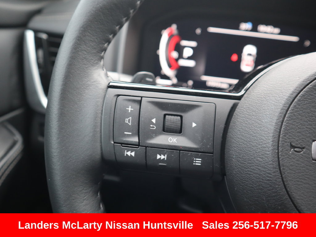 Used 2024 Nissan Rogue SL w/ SL Premium Package FWD image 28