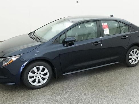 New 2026 Toyota Corolla LE FWD image 2