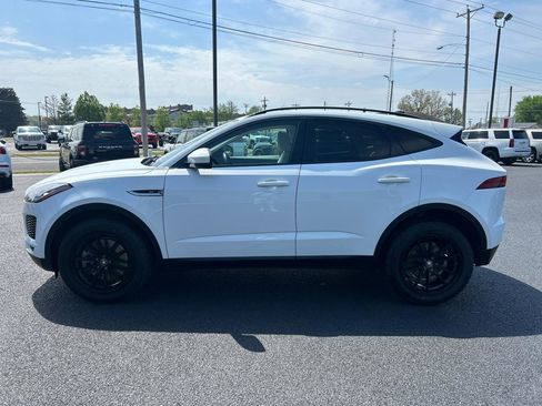 Used 2020 Jaguar E-PACE SE image 8