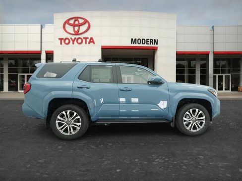 New 2026 Toyota 4Runner Limited AWD/4WD image 13