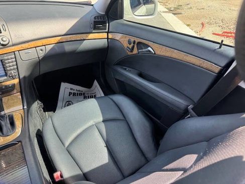 Used 2008 Mercedes-Benz E 350 Sedan image 19