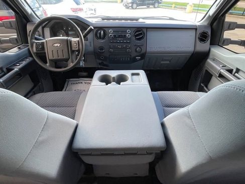 Used 2015 Ford F550 4x4 Crew Cab Super Duty image 18