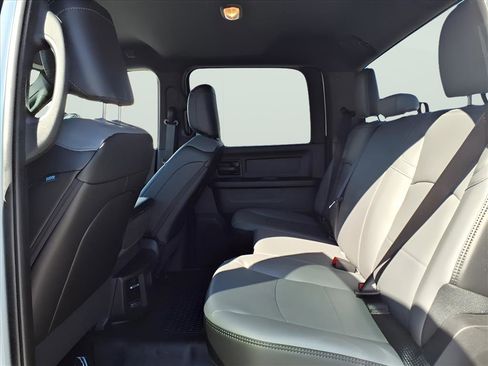 New 2026 RAM 2500 Tradesman w/ Chrome Appearance Group image 15