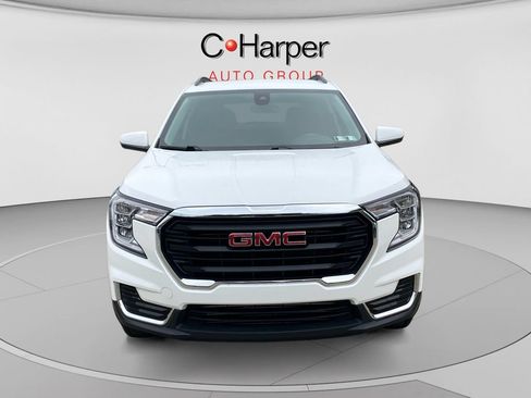 Certified 2023 GMC Terrain SLE w/ Driver Convenience Package AWD/4WD image 8