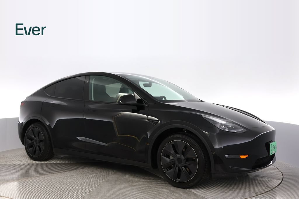 Used 2025 Tesla Model Y Long Range AWD/4WD image 14