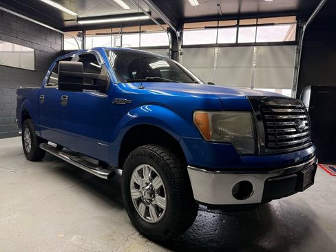 Used 2011 Ford F150 XLT w/ XLT Chrome Pkg AWD/4WD image 3