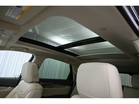 Certified 2021 Cadillac XT5 Premium Luxury image 11