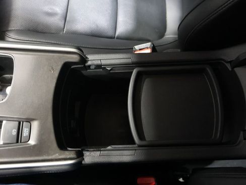 Used 2022 Honda Accord Touring image 32