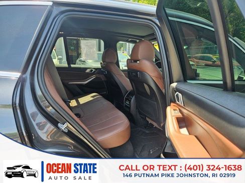 Used 2022 BMW X5 xDrive40i w/ Premium Package AWD/4WD image 12