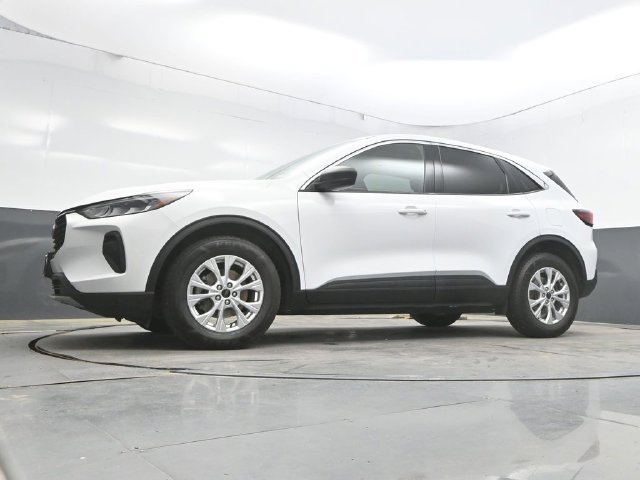 Used 2023 Ford Escape Active AWD/4WD image 43