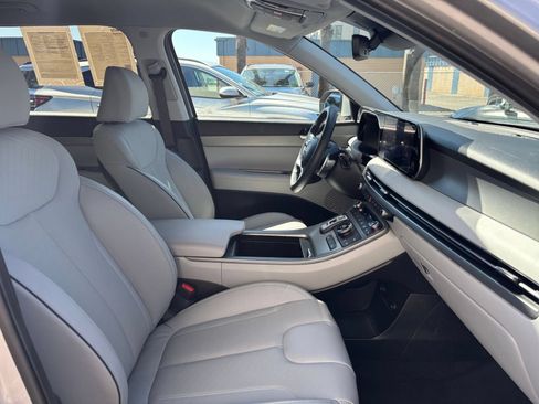 Used 2025 Hyundai Palisade SEL FWD image 40