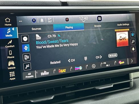 New 2025 Jeep Wrangler Sport S image 32