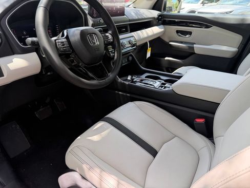 New 2026 Honda Pilot EX-L image 16