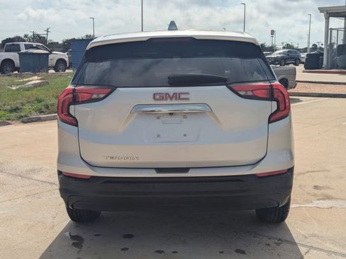Used 2020 GMC Terrain SLE image 6