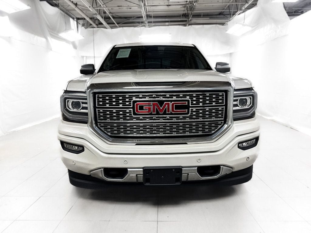 Used 2017 GMC Sierra 1500 Denali w/ Denali Ultimate Package AWD/4WD image 2