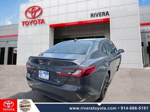 Certified 2025 Toyota Camry SE FWD image 6