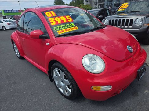 Used 2001 Volkswagen Beetle GLX FWD image 1