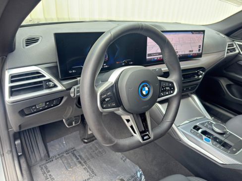 Used 2025 BMW i4 eDrive40 w/ M Sport Package RWD image 11