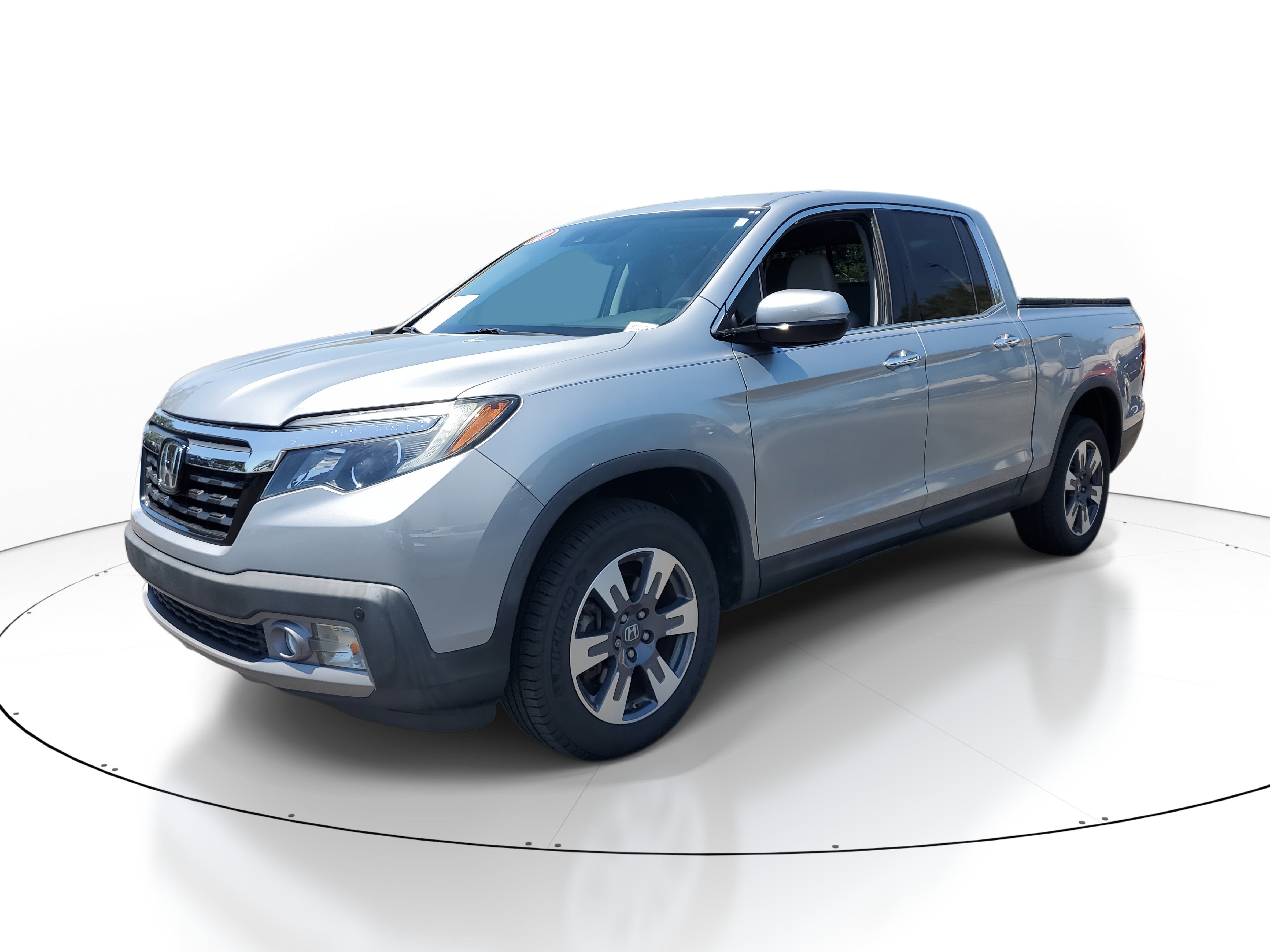 Used 2018 Honda Ridgeline RTL-E image 2