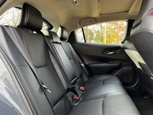 Used 2023 Toyota Prius Prime Premium image 27