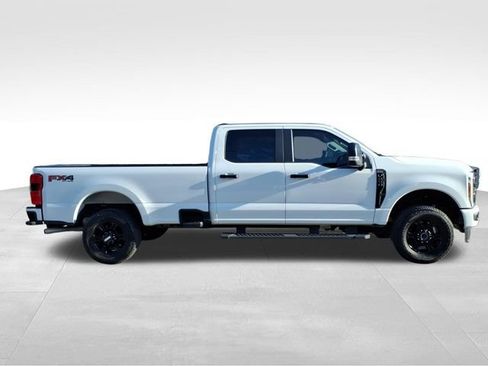 Used 2024 Ford F250 XL w/ STX Appearance Package AWD/4WD image 11