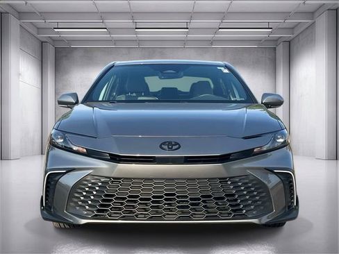 Used 2026 Toyota Camry SE w/ Convenience Package AWD/4WD image 8