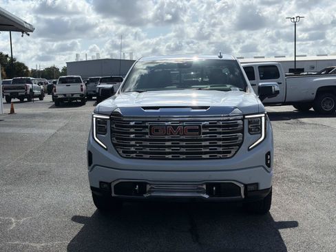 New 2026 GMC Sierra 1500 Denali w/ Technology Package AWD/4WD image 8