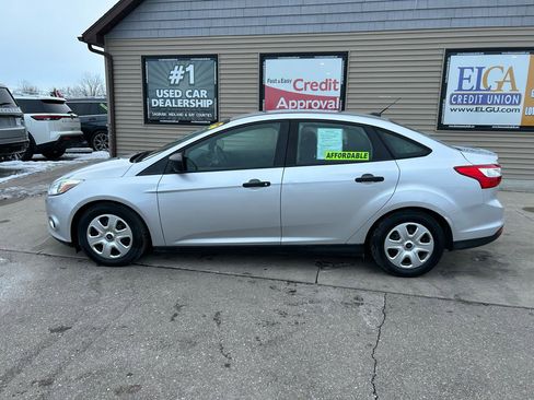 Used 2013 Ford Focus S image 8