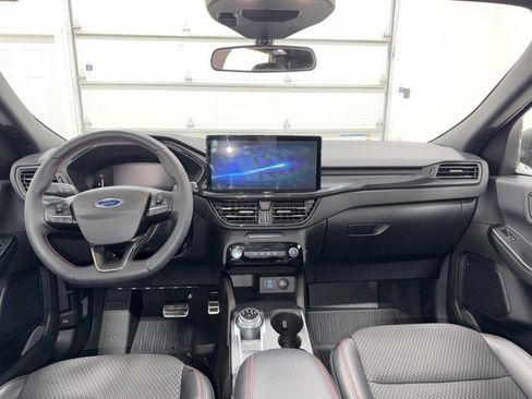 Used 2023 Ford Escape ST-Line w/ Tech Pack #1 image 9