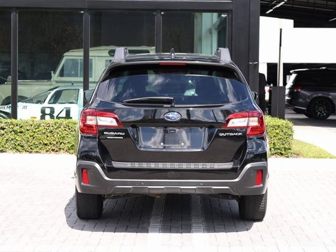 Used 2019 Subaru Outback 2.5i Limited image 6